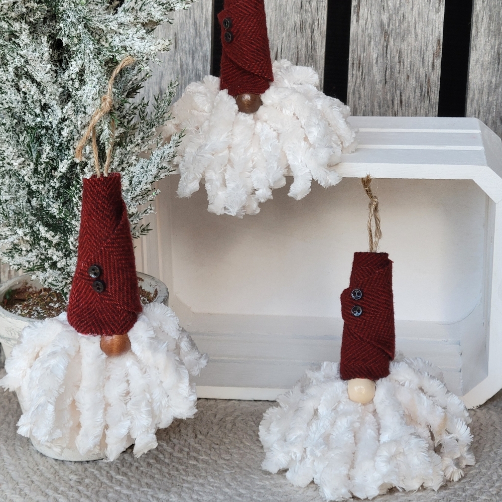Handcrafted fluffy bearded Santa GNOMIE ornaments - Picture 3 of 7
